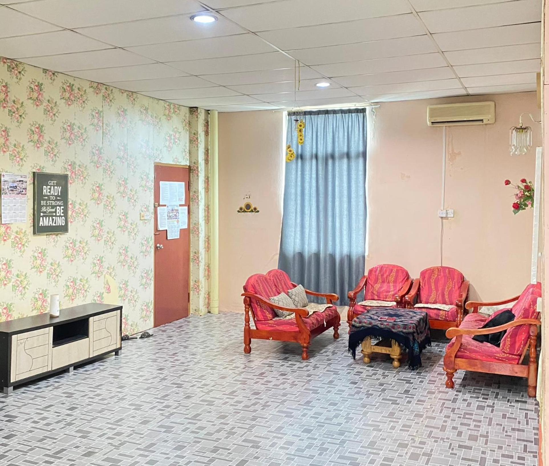 Vie Homestay Tawau Extérieur photo